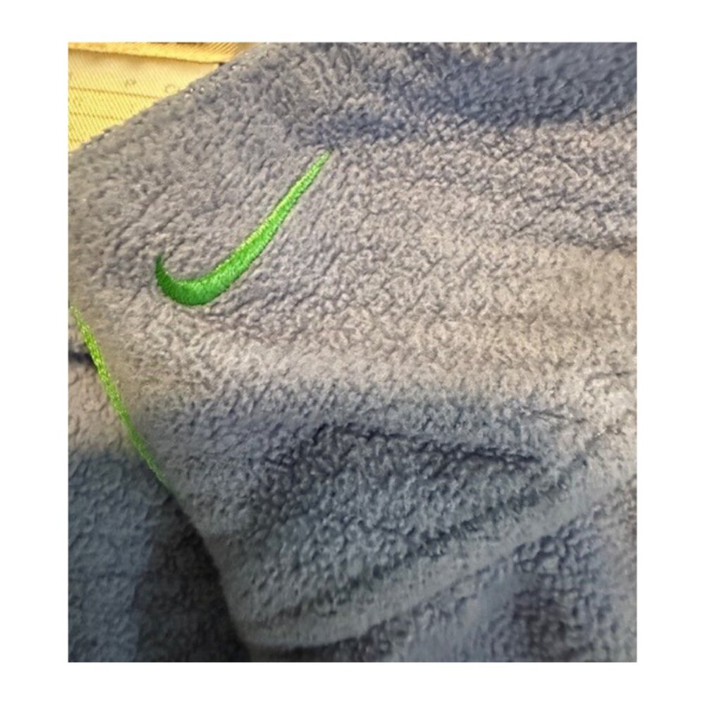 Nike Golf Jacket NikeFIT Therma Women’s Size Small Great for those cool mornings - Picture 5 of 8
